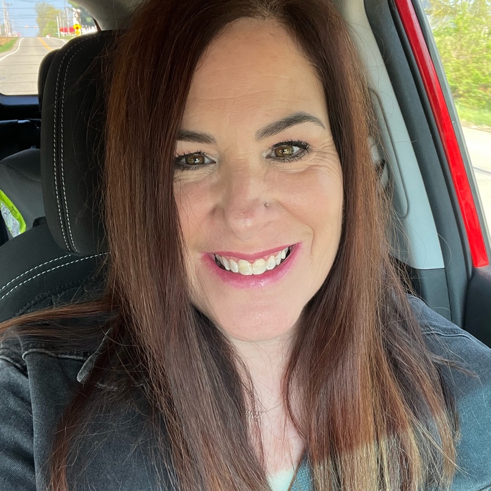 Meet your Posher, Amy